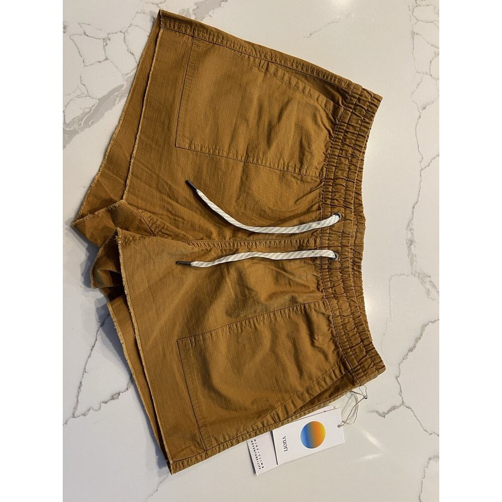 NWT Vuori Vintage Ripstop Shorts Womens Dark Golden 3" Inseam - Picture 2 of 3
